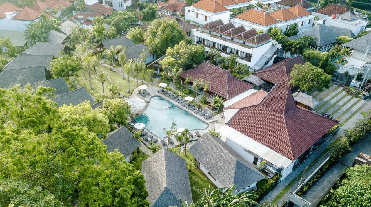 Hotel Kashantee Village 3*